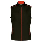 black/red