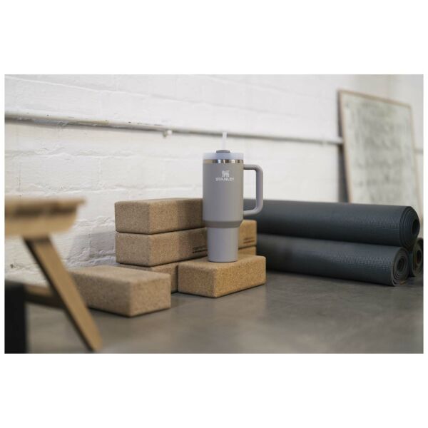 Stanley Quencher H2.0 1200 ml beker - Zwart Stanley Quencher H2.0 1200 ml beker - Zwart