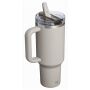 Stanley Quencher® ProTour 1180 ml gerecycled roestvrijstalen geïsoleerde beker met openklapbare deksel - Grijs Stanley Quencher® ProTour 1180 ml gerecycled roestvrijstalen geïsoleerde beker met openklapbare deksel - Grijs
