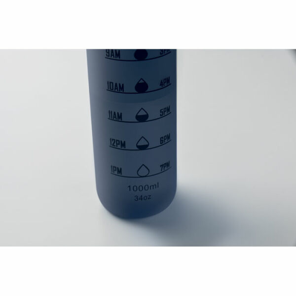 ISFORDEN MARK - Sportwaterfles RPET 1L - Marineblauw ISFORDEN MARK - Sportwaterfles RPET 1L - Marineblauw