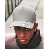 5-Panel Curved Classic Snapback - Black - One Size