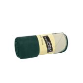 dark-green/cream