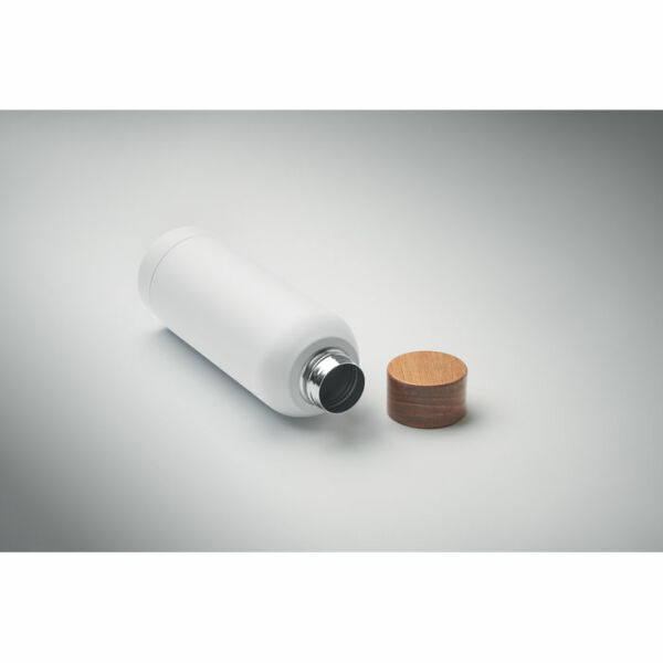 GEISER - Enkelwandige fles 700ml - Wit GEISER - Enkelwandige fles 700ml - Wit