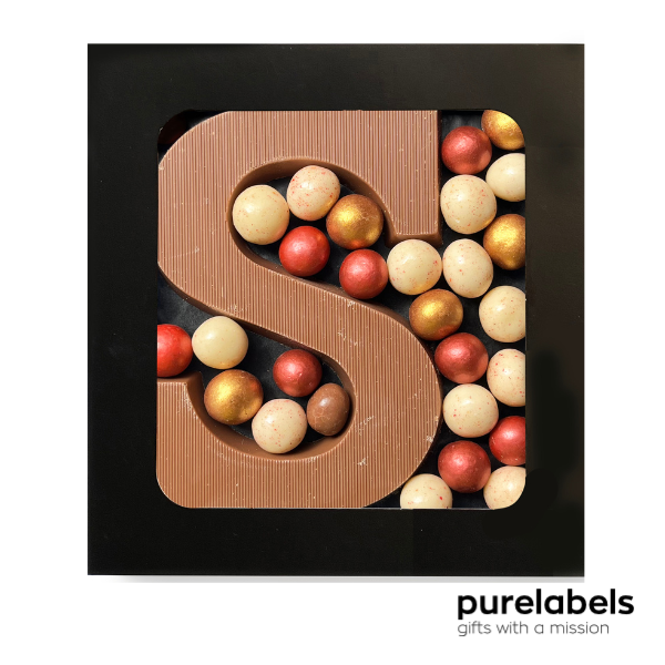 Sinterklaas cadeautje personeel | Chocoladeletter met crispiebollen