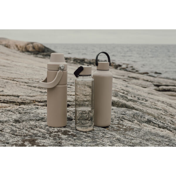 VINGA Baltimore RCS recycled SS fles 600 ML, greige VINGA Baltimore RCS recycled SS fles 600 ML, greige