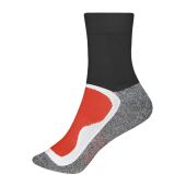 black/red