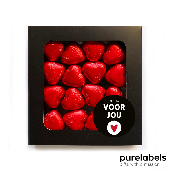 Valentijn cadeautje | Handgemaakte chocolade hartjes rood| Brievenbus cadeau