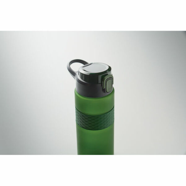 ISJFORDEN - RPET drinkfles 700ml - Donker Marinegroen ISJFORDEN - RPET drinkfles 700ml - Donker Marinegroen