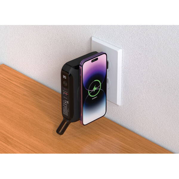 Urban Vitamin Oxnard 5-in-1 65W universele oplader, zwart Urban Vitamin Oxnard 5-in-1 65W universele oplader, zwart