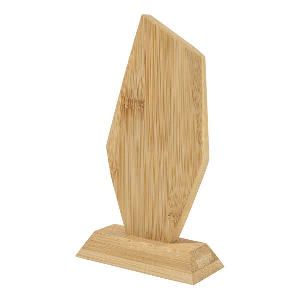 Troboo Ang - bamboe trofee Troboo Ang - bamboe trofee