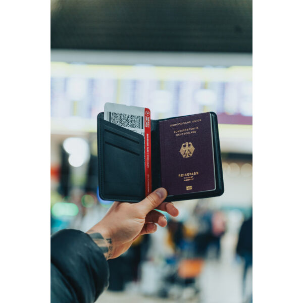 Travelfinder RCS rpoly paspoorthouder wereldwijd lokaliseren, zwart Travelfinder RCS rpoly paspoorthouder wereldwijd lokaliseren, zwart