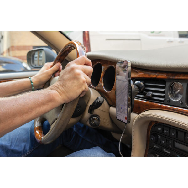 PowerCruze RCS rplastic magnetische autolader 15W, zwart PowerCruze RCS rplastic magnetische autolader 15W, zwart