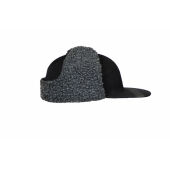 9082 Cap with earflaps BLACK ONE SIZE