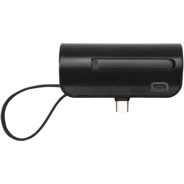 Alnair Type-C powerbank van 5000 mAh 10 W van gerecycled plastic met ingebouwde klapstandaard en 2 in 1 kabel - Zwart Alnair Type-C powerbank van 5000 mAh 10 W van gerecycled plastic met ingebouwde klapstandaard en 2 in 1 kabel - Zwart