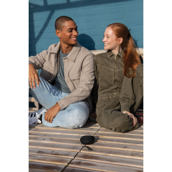 Urban Vitamin Hayward IPX7 draadloze 5W luidspreker, zwart Urban Vitamin Hayward IPX7 draadloze 5W luidspreker, zwart