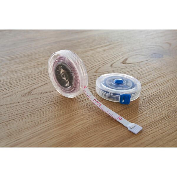 Plastic oprolbare meetlint Theo zwart Plastic oprolbare meetlint Theo zwart