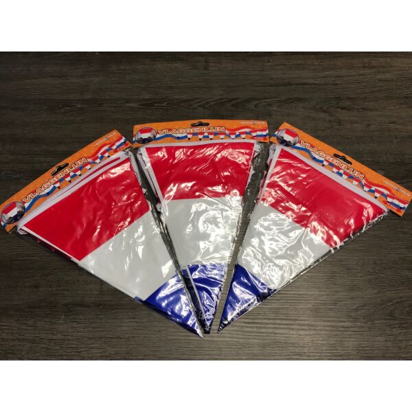 Puntvlaggenlijn rood-wit-blauwe vlaggetjes lengte 10 meter