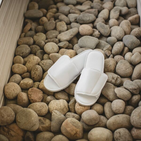 Open Toe Slippers White 4/7 UK Open Toe Slippers White 4/7 UK