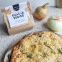 Pineut - Borrelbrood - Kaas-uienbrood
