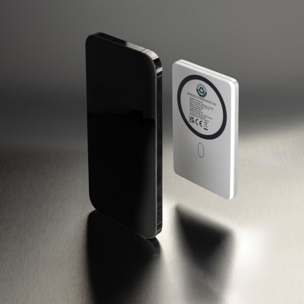 Orion RCS r-aluminium 5000 mah 5W magnetische powerbank, zilver Orion RCS r-aluminium 5000 mah 5W magnetische powerbank, zilver