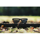 Bamboe en RCS zonnebril van gerecycled plastic, zwart