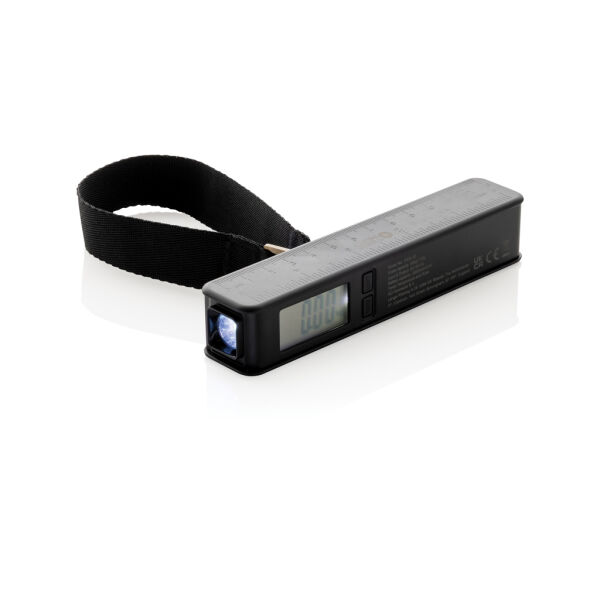 Swiss Peak 5-in-1 bagageweegschaal, powerbank en zaklamp Swiss Peak 5-in-1 bagageweegschaal, powerbank en zaklamp