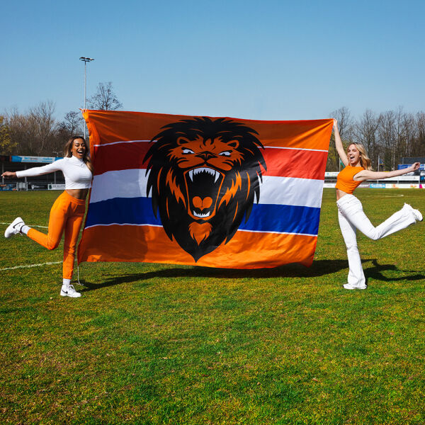 Oranje polyester vlag brullende leeuw XXL Oranje polyester vlag brullende leeuw XXL