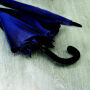 NEW QUAY - 23"Luxe windbestendige paraplu - Blauw