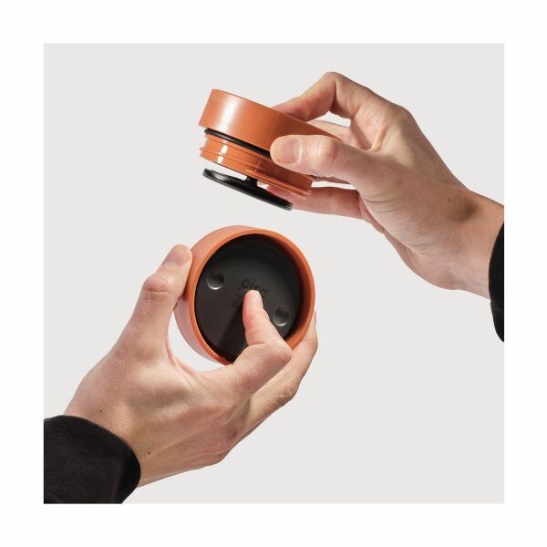 Circular&Co Recycled Coffee Cup 227 ml Kaffeebecher - grau/orange Circular&Co Recycled Coffee Cup 227 ml Kaffeebecher - grau/orange