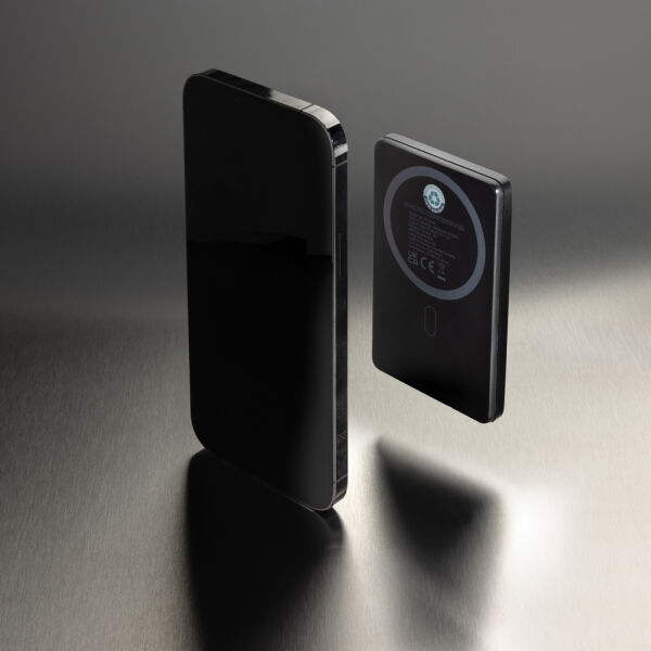 Orion RCS r-aluminium 5000 mah 5W magnetische powerbank, zwart Orion RCS r-aluminium 5000 mah 5W magnetische powerbank, zwart