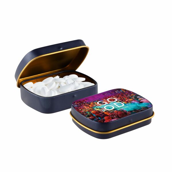 Mini scharnierblikje gevuld met pepermunt Mat Donkerblauw/Goud Pepermunt suikervrij Mini scharnierblikje gevuld met pepermunt Mat Donkerblauw/Goud Pepermunt suikervrij