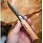 Opinel Inox No 08 zakmes in een riemetui - houtbruin