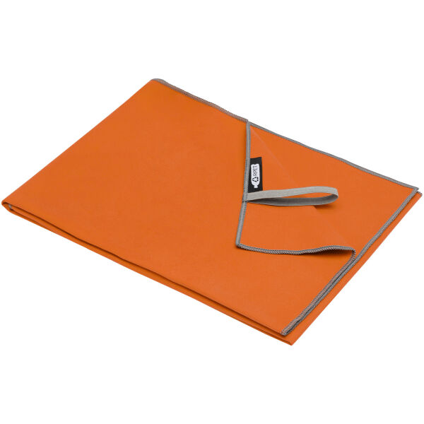 Pieter GRS ultra lightweight and quick dry towel 50x100 cm - Orange